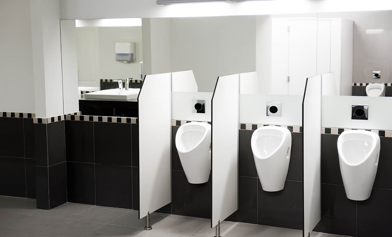 Aseos y duchas (1/14)