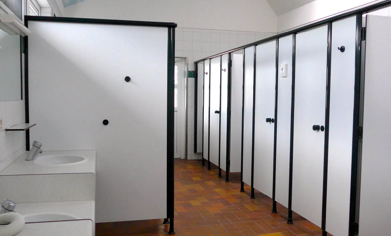 Aseos y duchas (6/14)